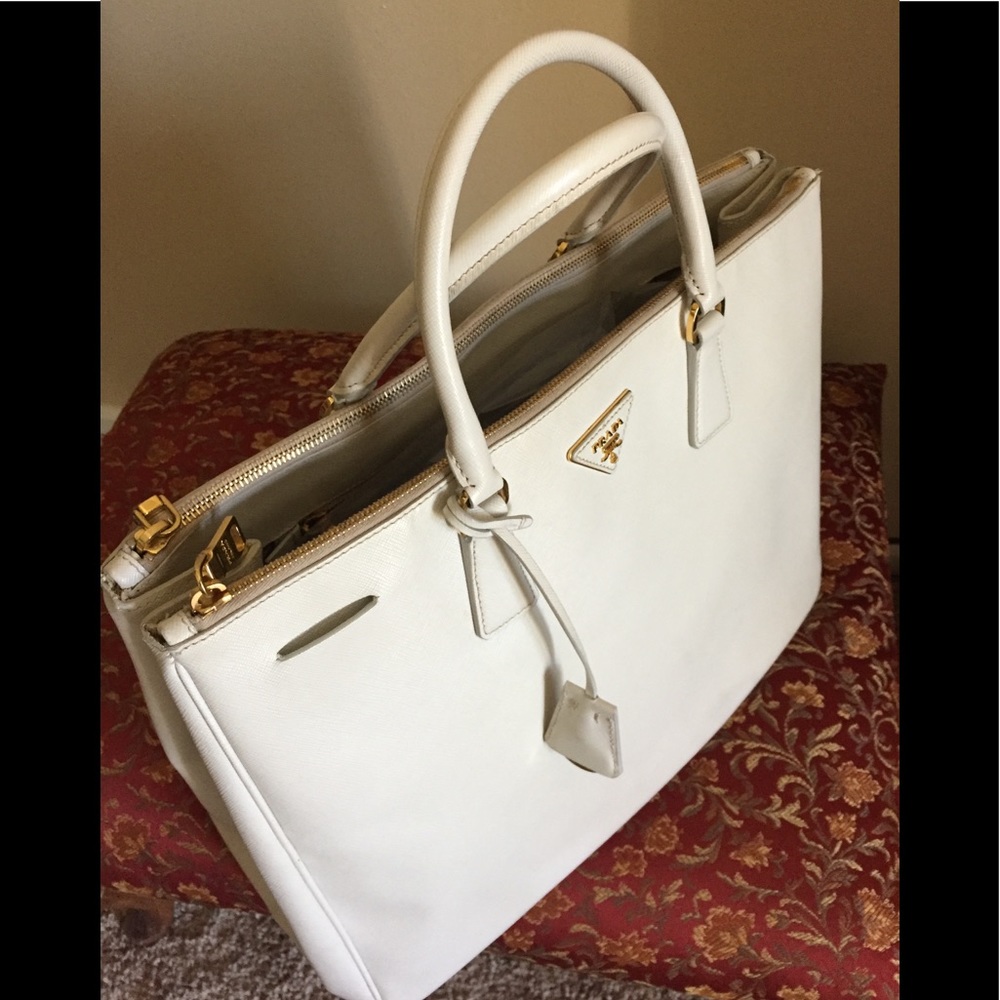 PRADA Galleria Large Saffiano Leather Bag - Picture 2 of 8